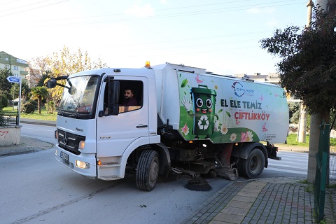 Çiftlikköy’de Temizlik Şikayetleri Yüzde 31 Azaldı